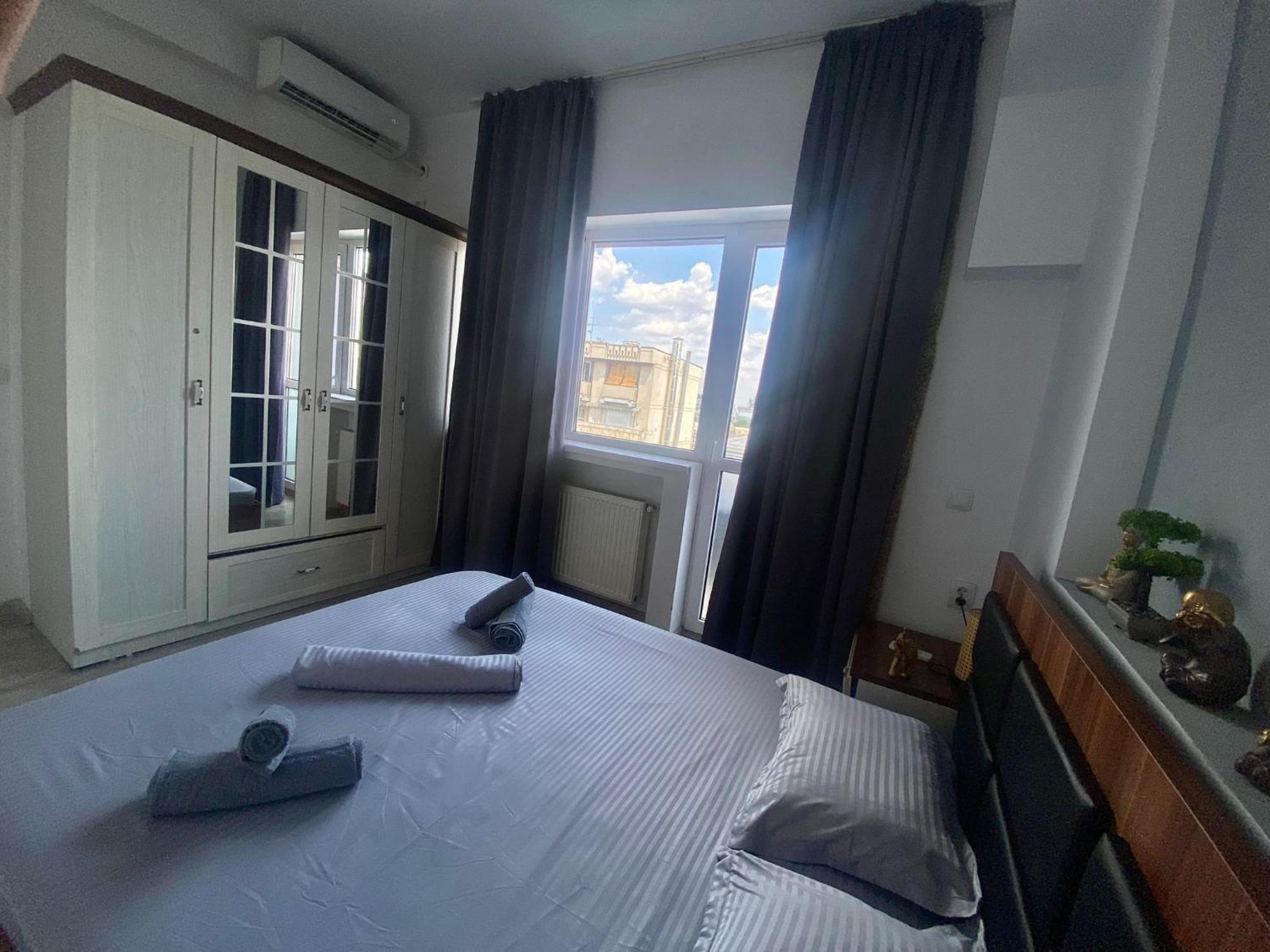 Apartament Kira's Exclusive 6 Ap's 26 *
