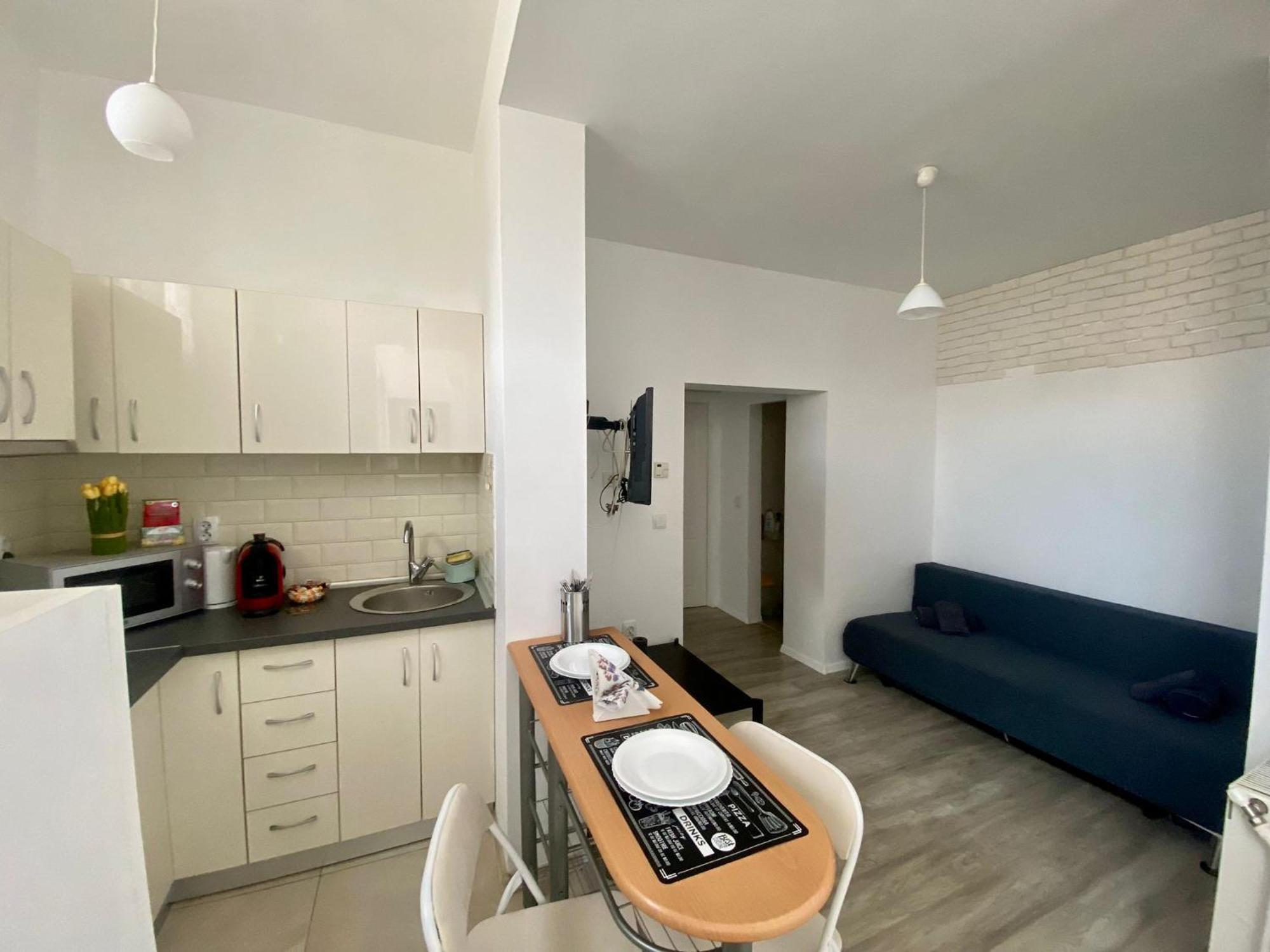 Apartament Kira's Exclusive 6 Ap's 26 *